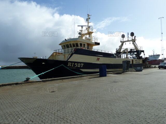 Double trawler